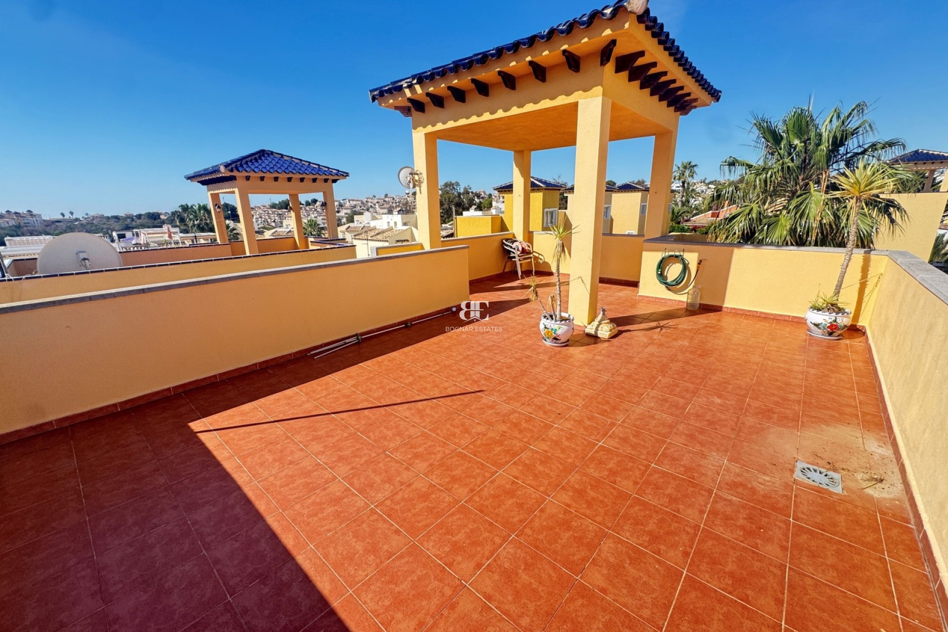 Herverkoop - Villa -
Villamartín - Lomas del Golf
