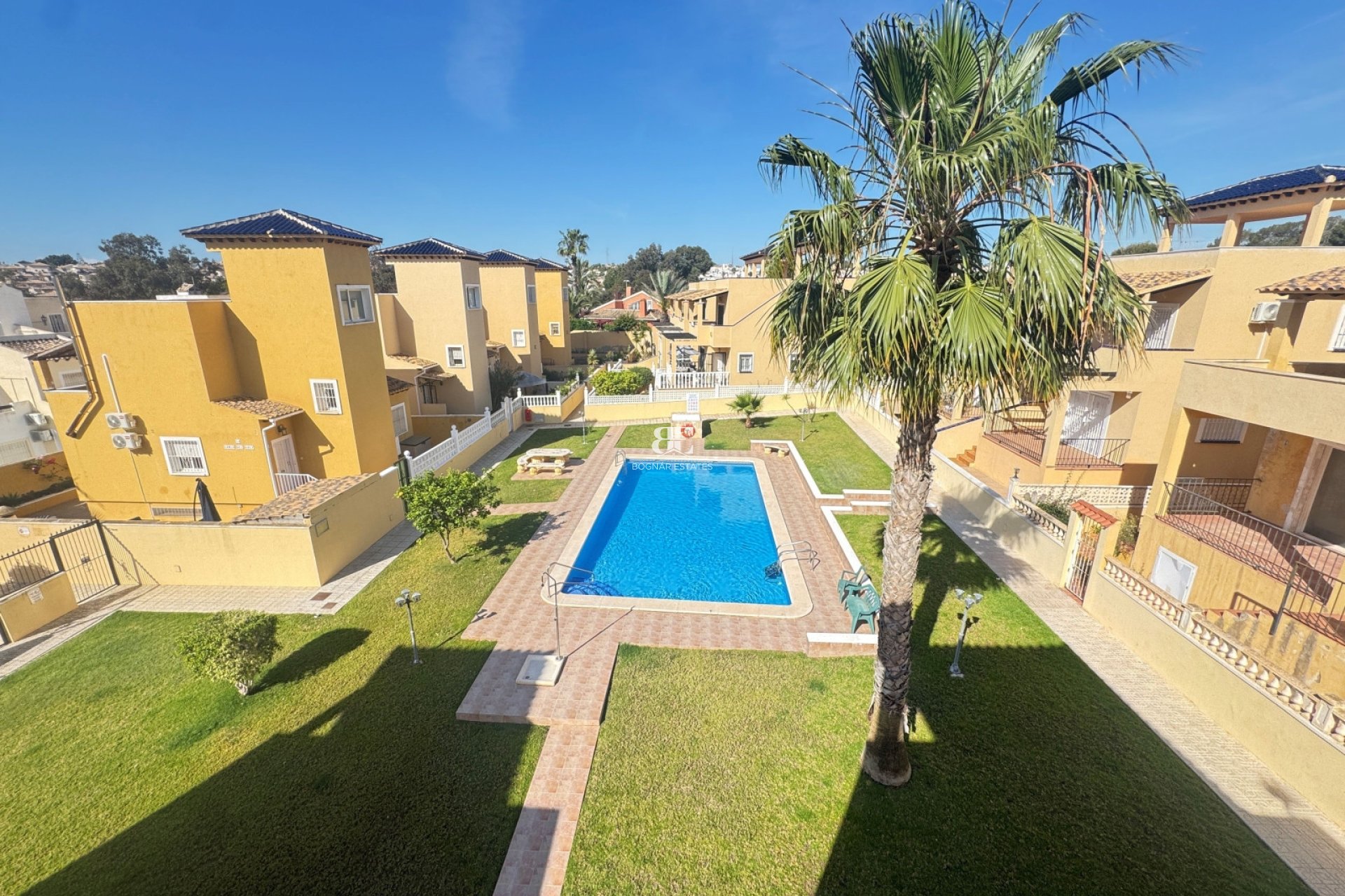 Herverkoop - Villa -
Villamartín - Lomas del Golf
