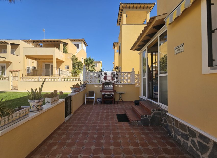 Herverkoop - Villa -
Villamartín - Lomas del Golf