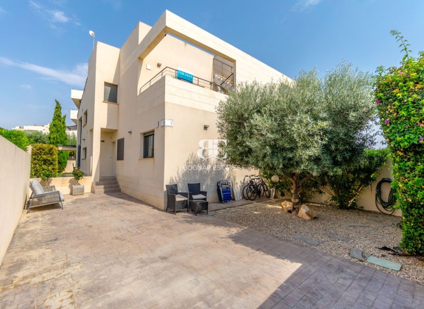 Herverkoop - Villa -
Villamartín - Los Dolses