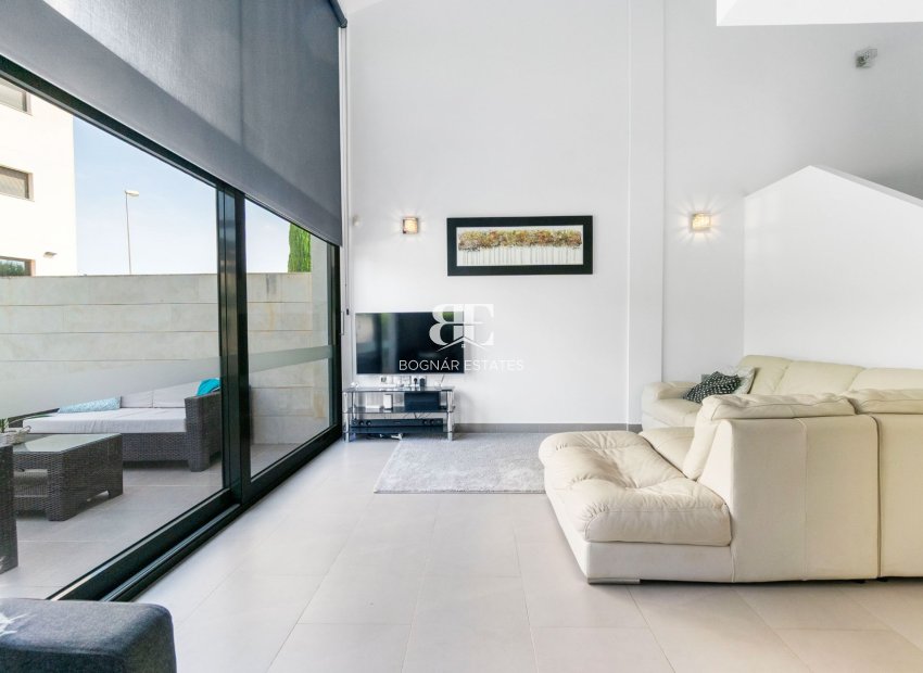 Herverkoop - Villa -
Villamartín - Los Dolses