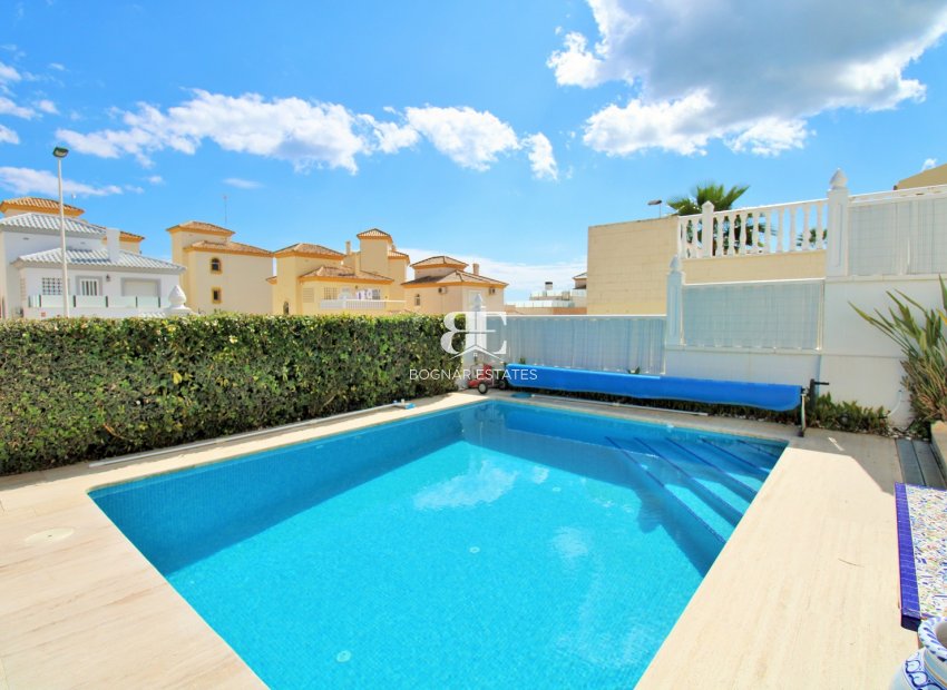 Herverkoop - Villa -
Villamartín - Los Dolses