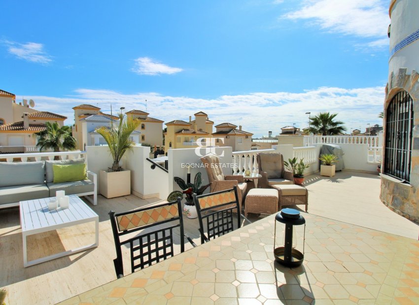 Herverkoop - Villa -
Villamartín - Los Dolses