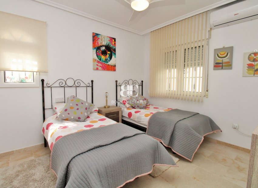 Herverkoop - Villa -
Villamartín - Los Dolses