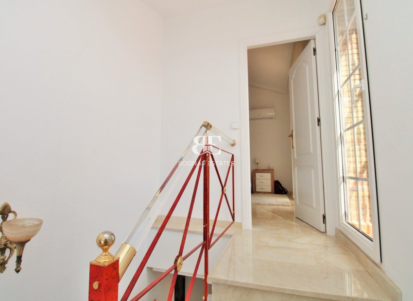 Herverkoop - Villa -
Villamartín - Los Dolses
