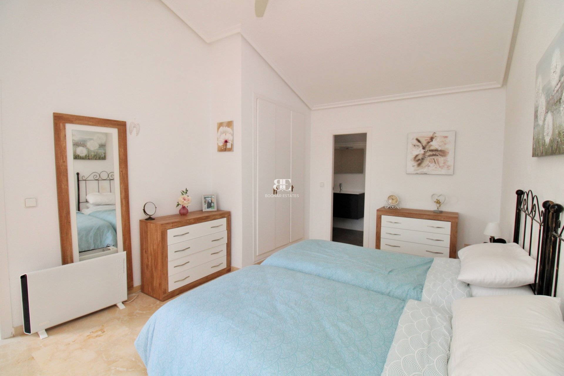 Herverkoop - Villa -
Villamartín - Los Dolses