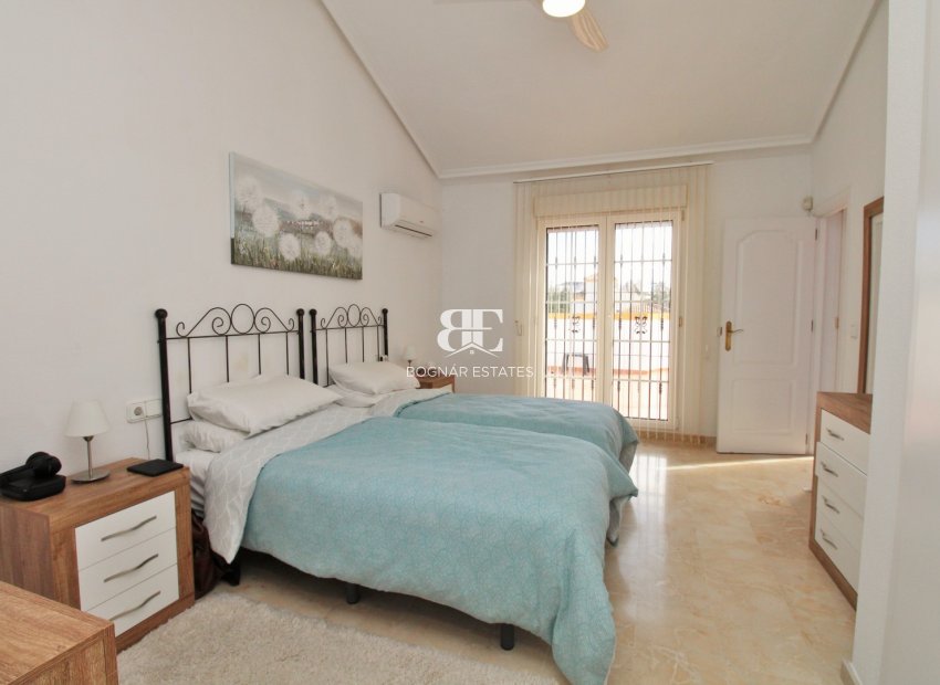 Herverkoop - Villa -
Villamartín - Los Dolses