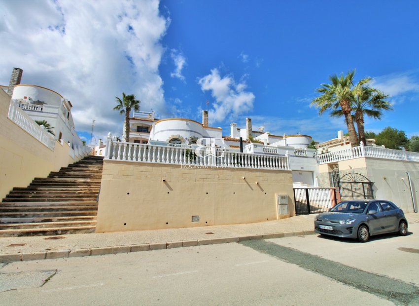 Herverkoop - Villa -
Villamartín - Los Dolses