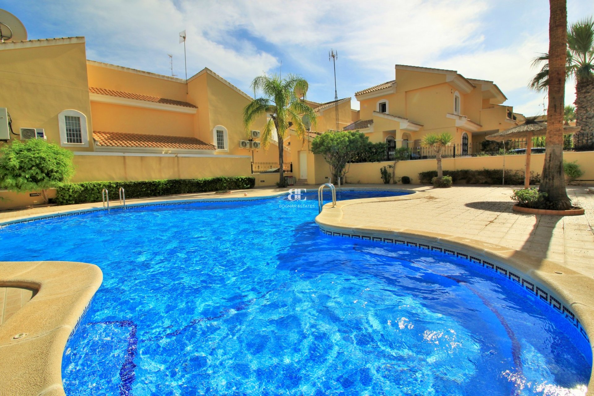 Herverkoop - Villa -
Villamartín - Los Dolses