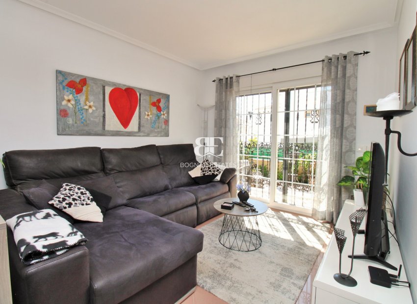 Herverkoop - Villa -
Villamartín - Los Dolses
