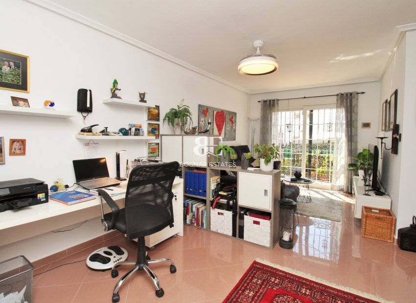 Herverkoop - Villa -
Villamartín - Los Dolses