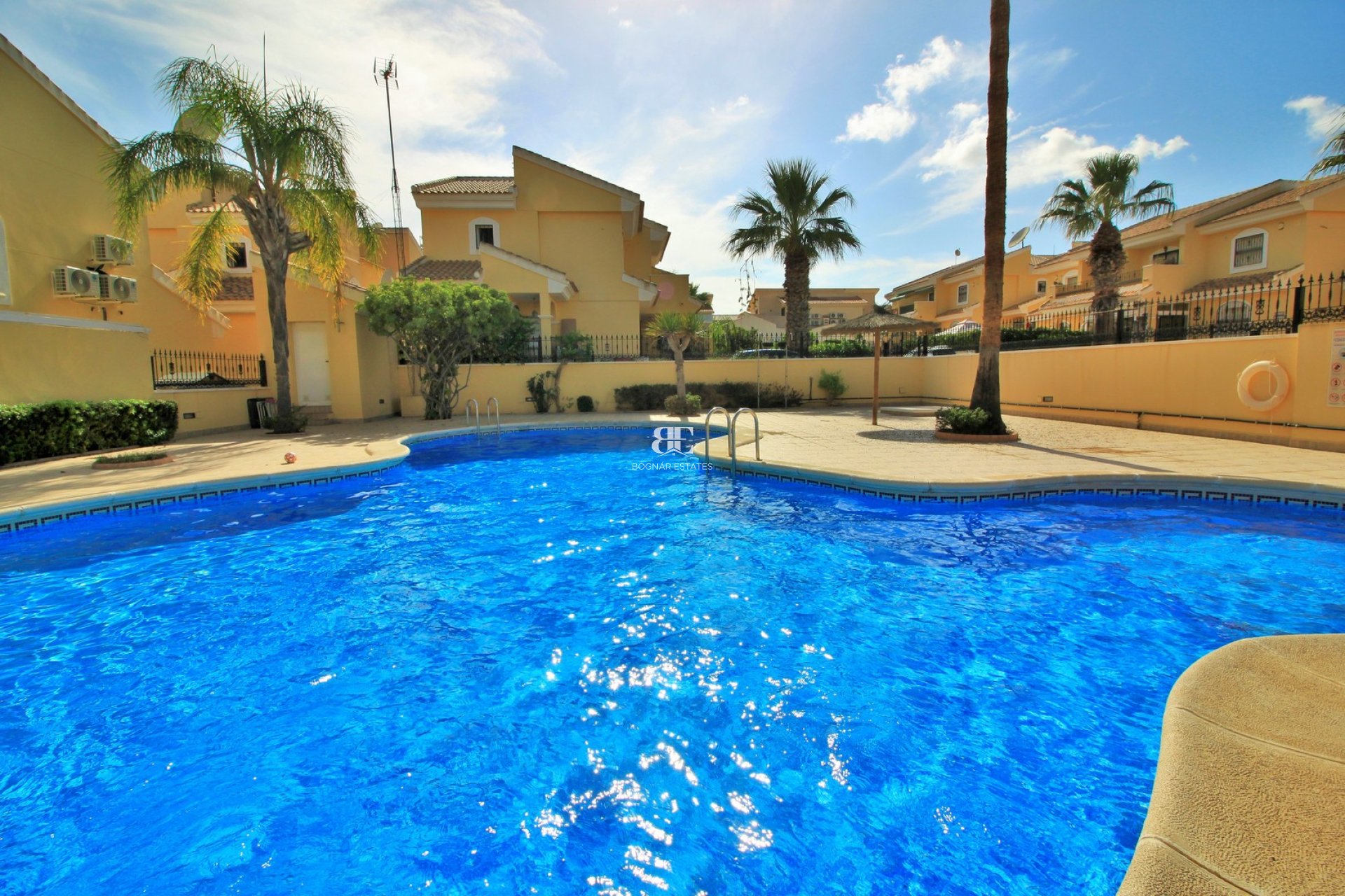 Herverkoop - Villa -
Villamartín - Los Dolses