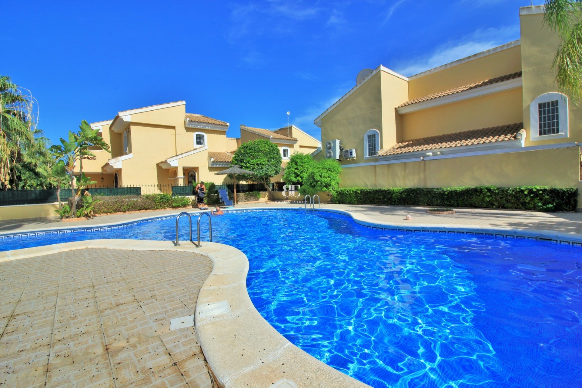 Herverkoop - Villa -
Villamartín - Los Dolses