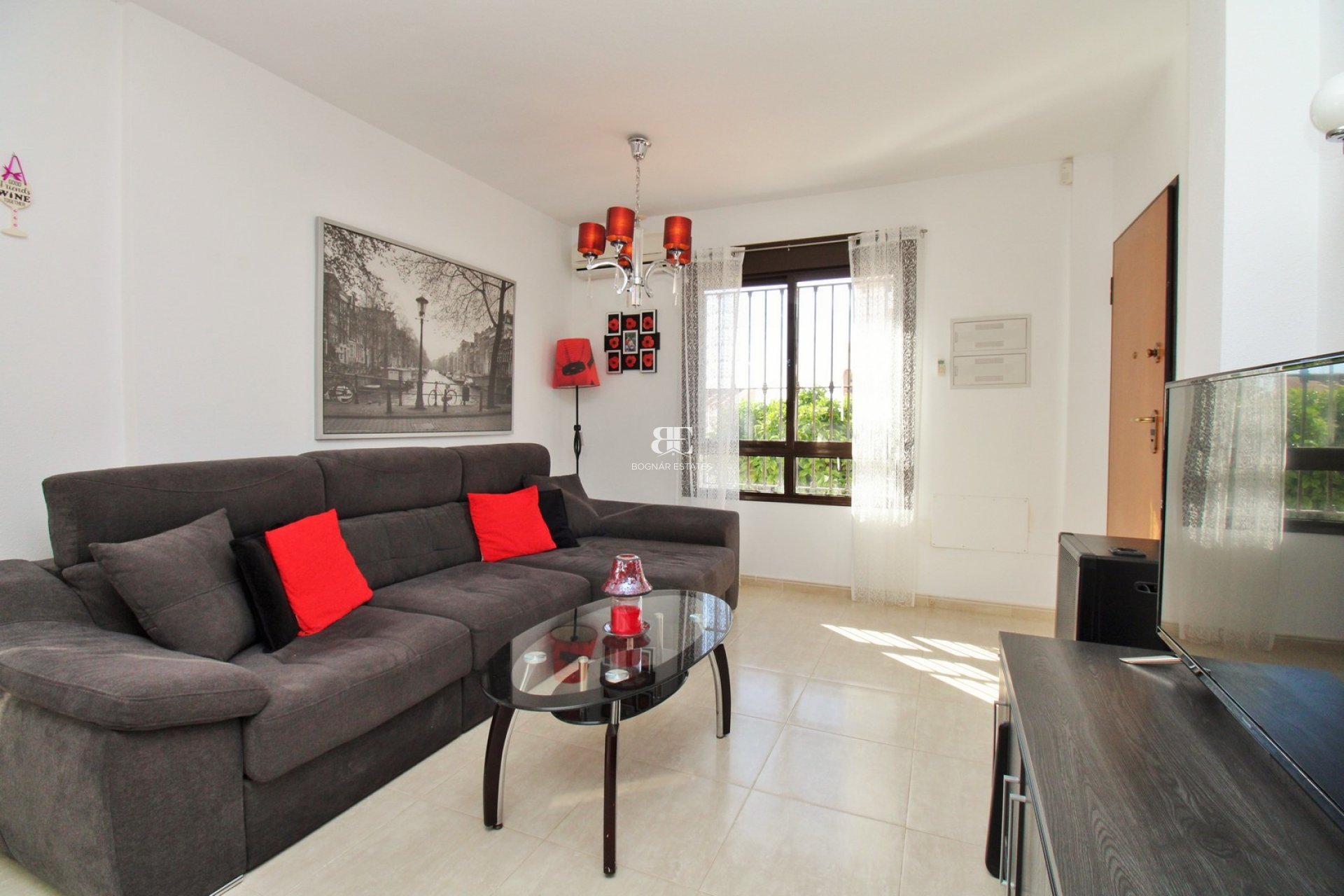 Herverkoop - Villa -
Villamartín - PAU 8