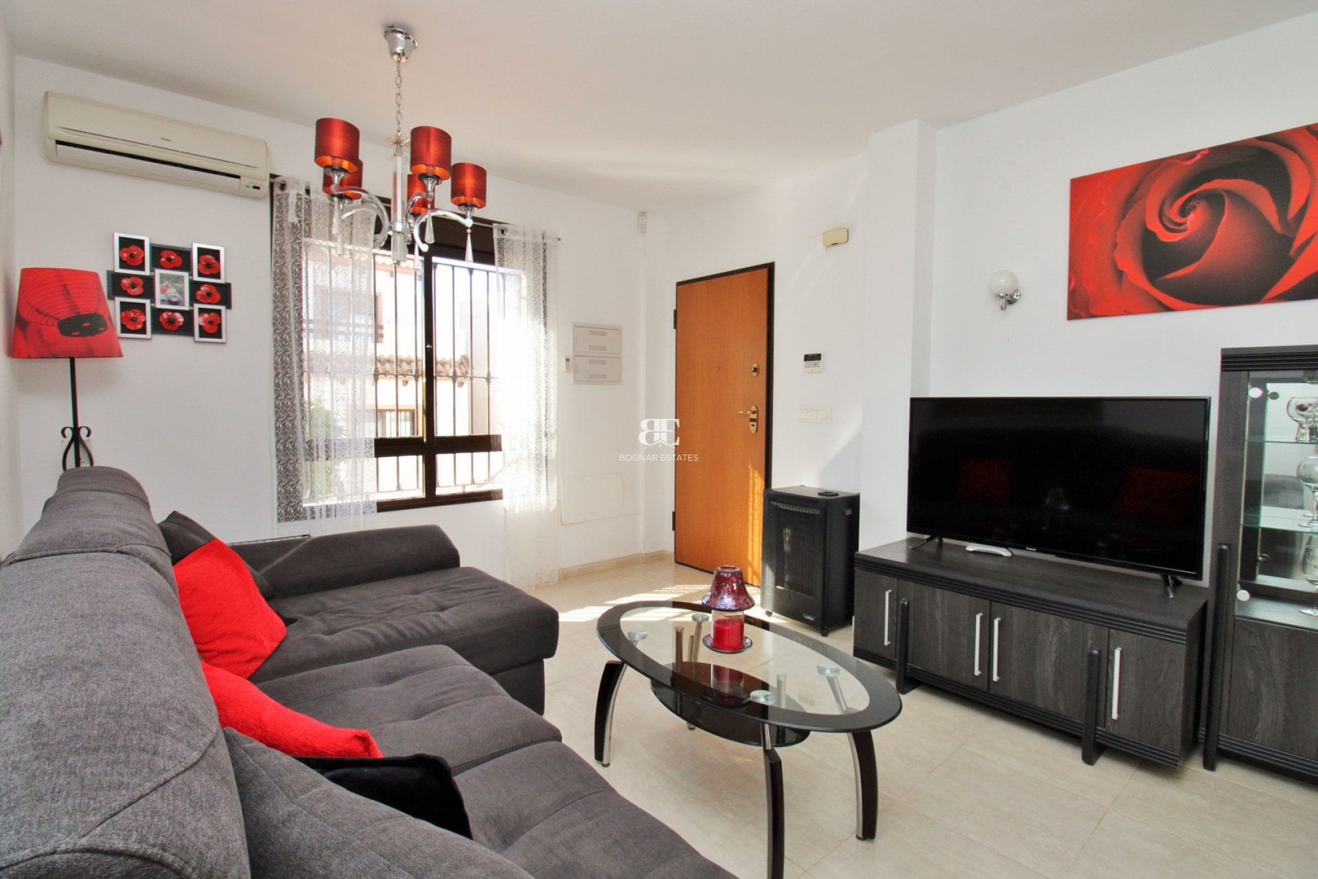 Herverkoop - Villa -
Villamartín - PAU 8