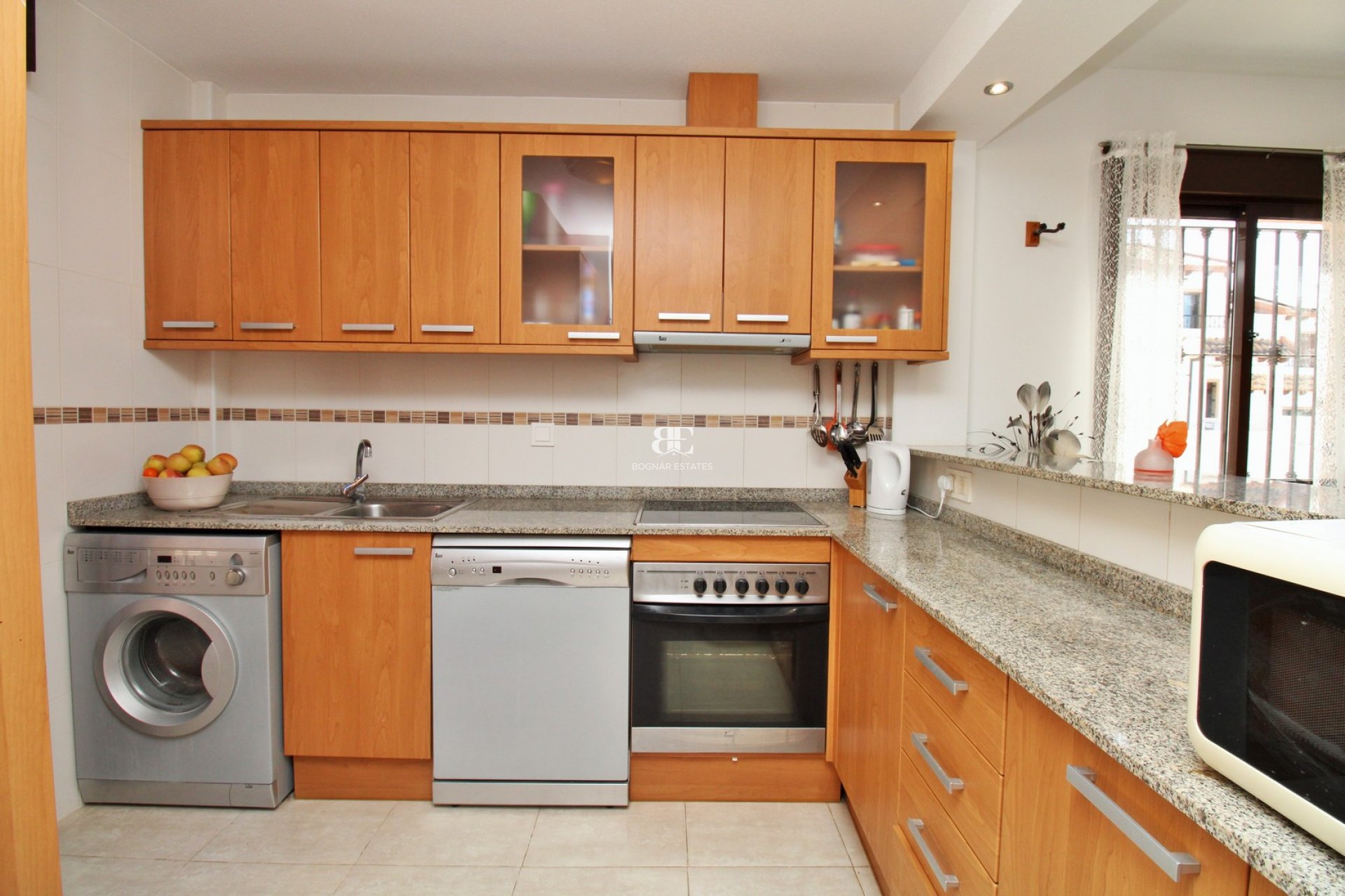 Herverkoop - Villa -
Villamartín - PAU 8