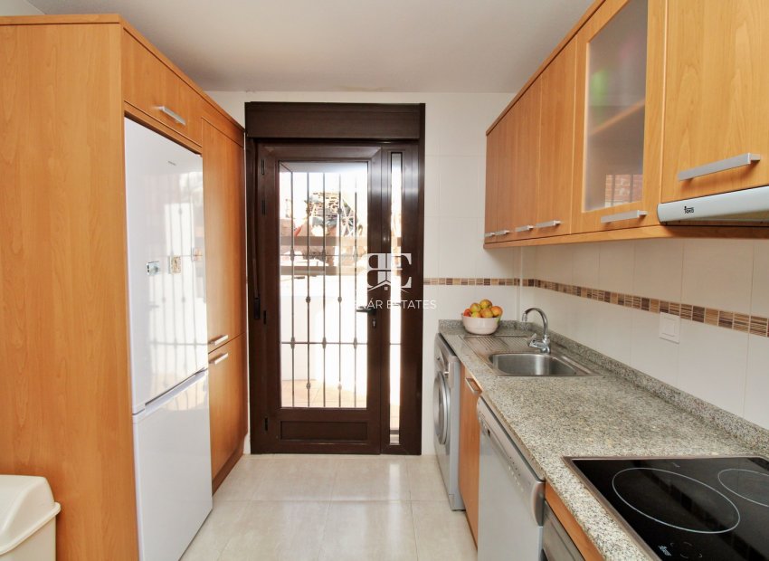 Herverkoop - Villa -
Villamartín - PAU 8