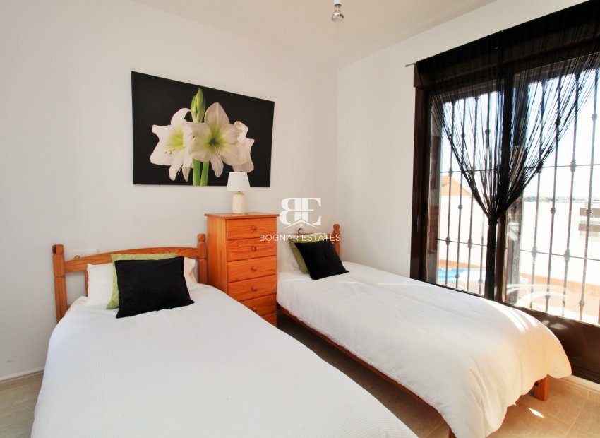 Herverkoop - Villa -
Villamartín - PAU 8
