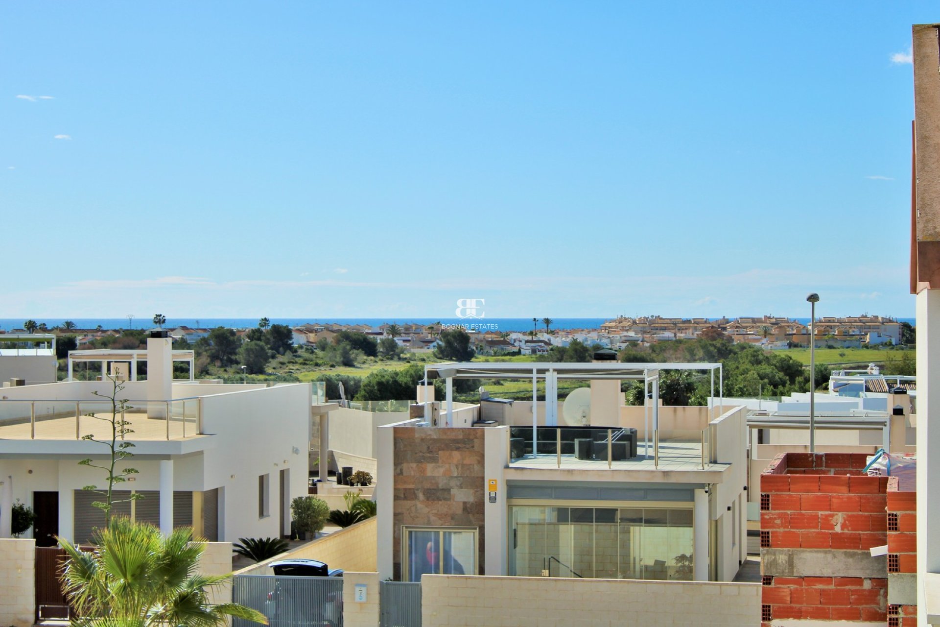 Herverkoop - Villa -
Villamartín - PAU 8