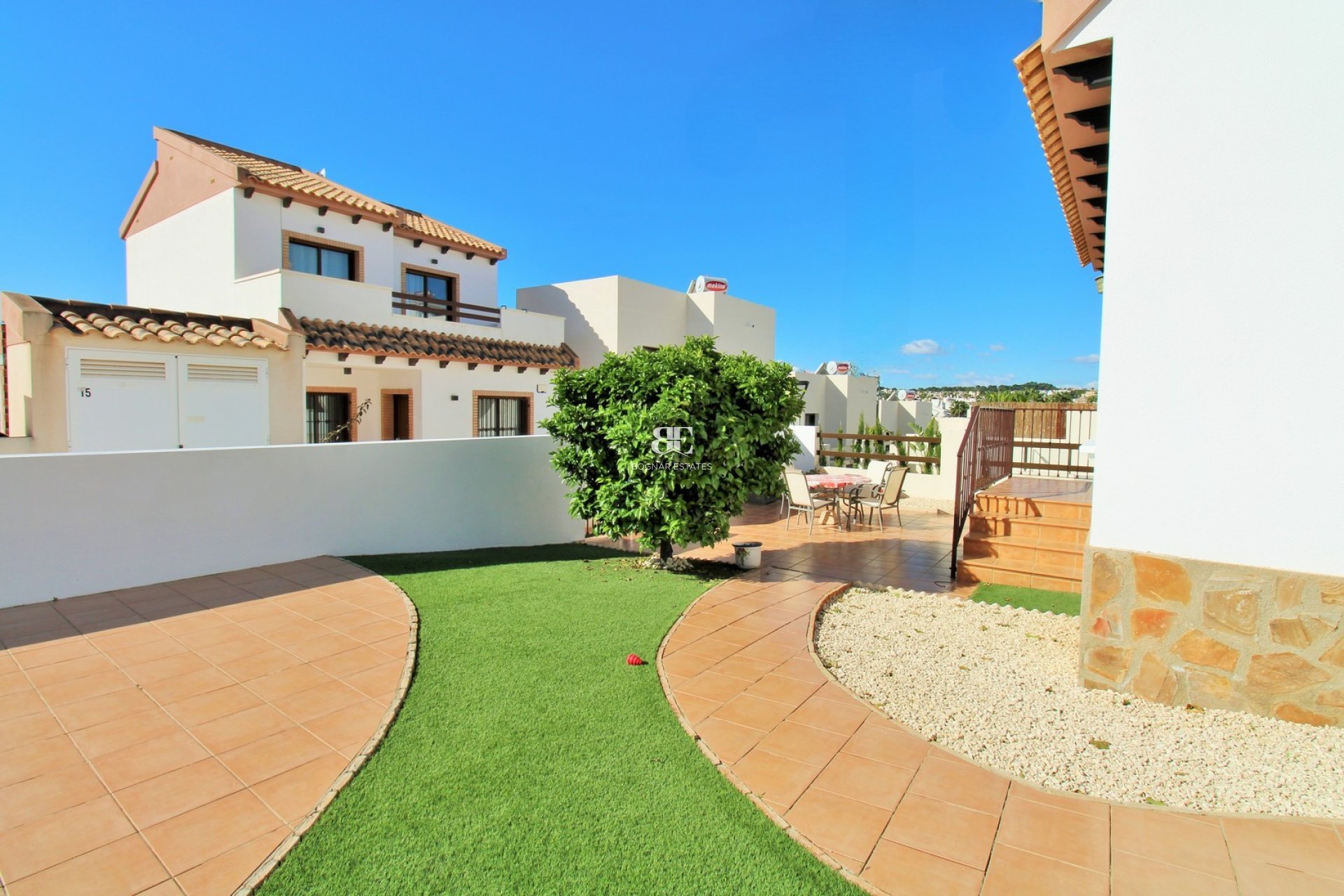 Herverkoop - Villa -
Villamartín - PAU 8