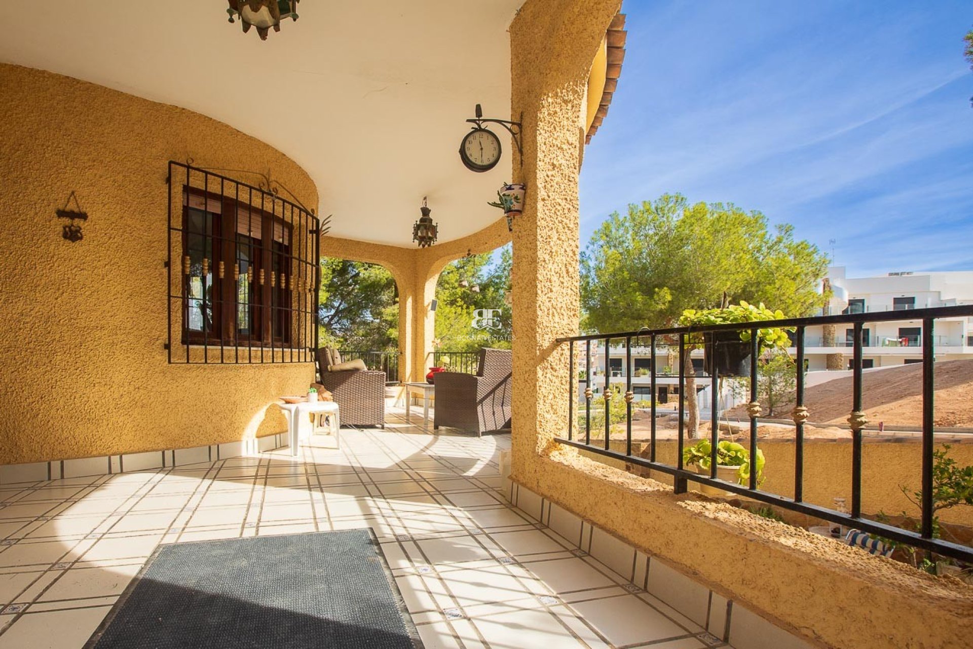 Herverkoop - Villa -
Villamartín - Res. Las Filipinas