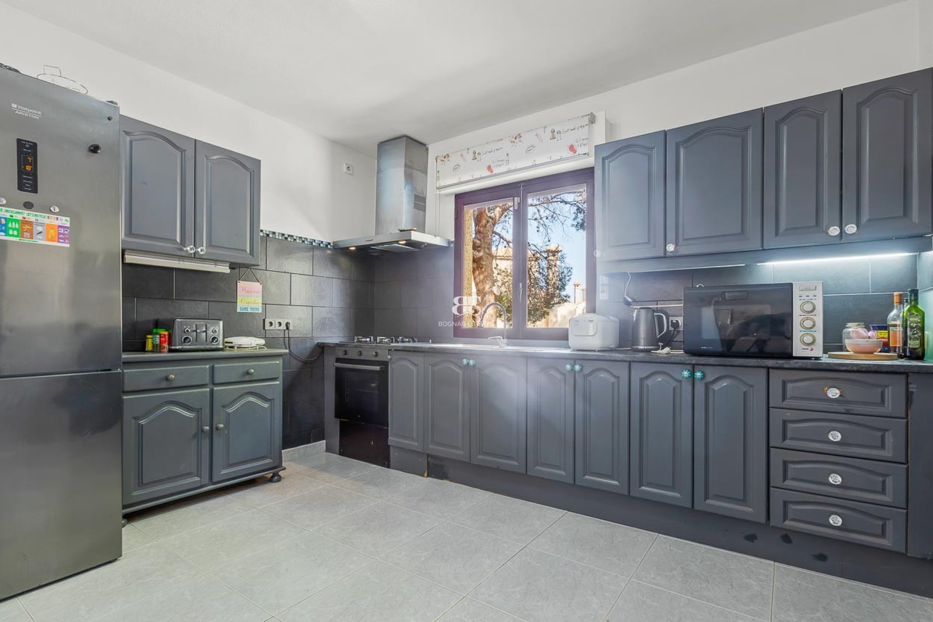 Herverkoop - Villa -
Villamartín - Res. Las Filipinas