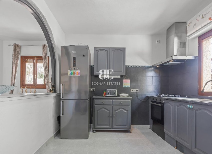 Herverkoop - Villa -
Villamartín - Res. Las Filipinas