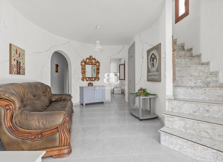 Herverkoop - Villa -
Villamartín - Res. Las Filipinas