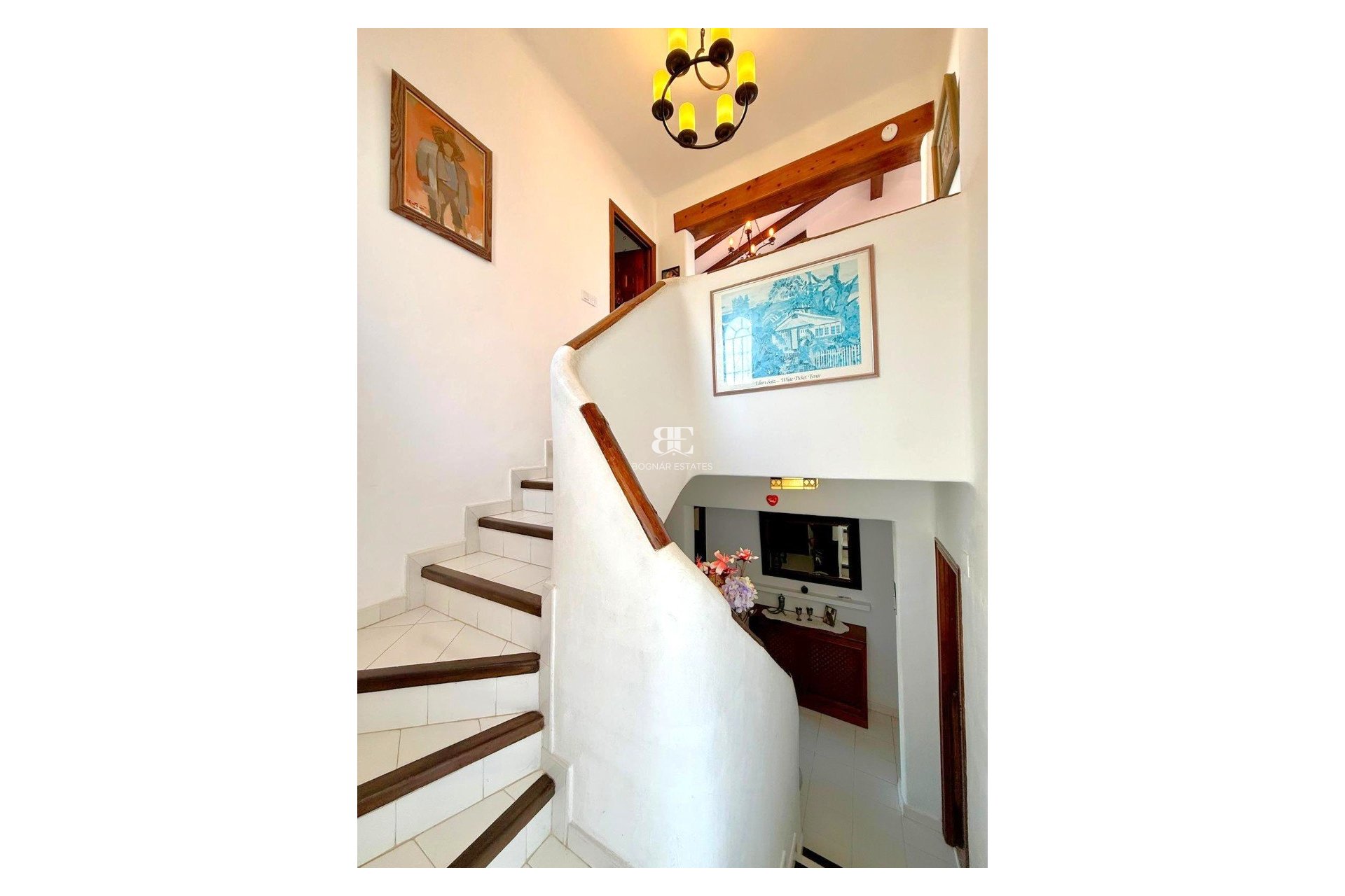 Herverkoop - Villa -
Villamartín