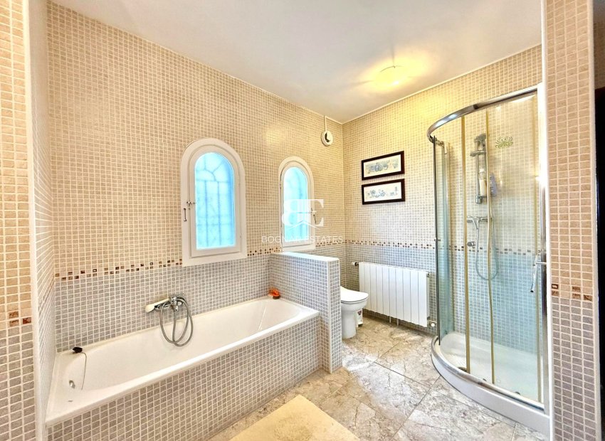 Herverkoop - Villa -
Villamartín