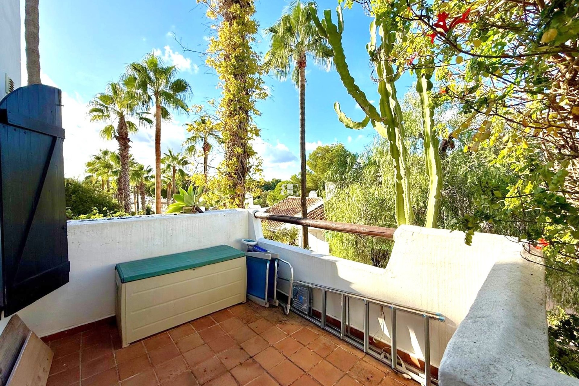 Herverkoop - Villa -
Villamartín