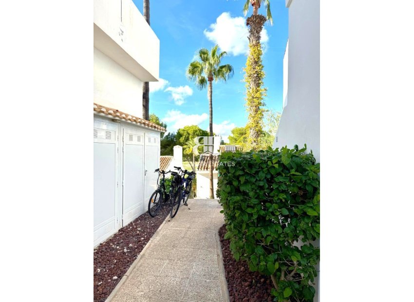 Herverkoop - Villa -
Villamartín