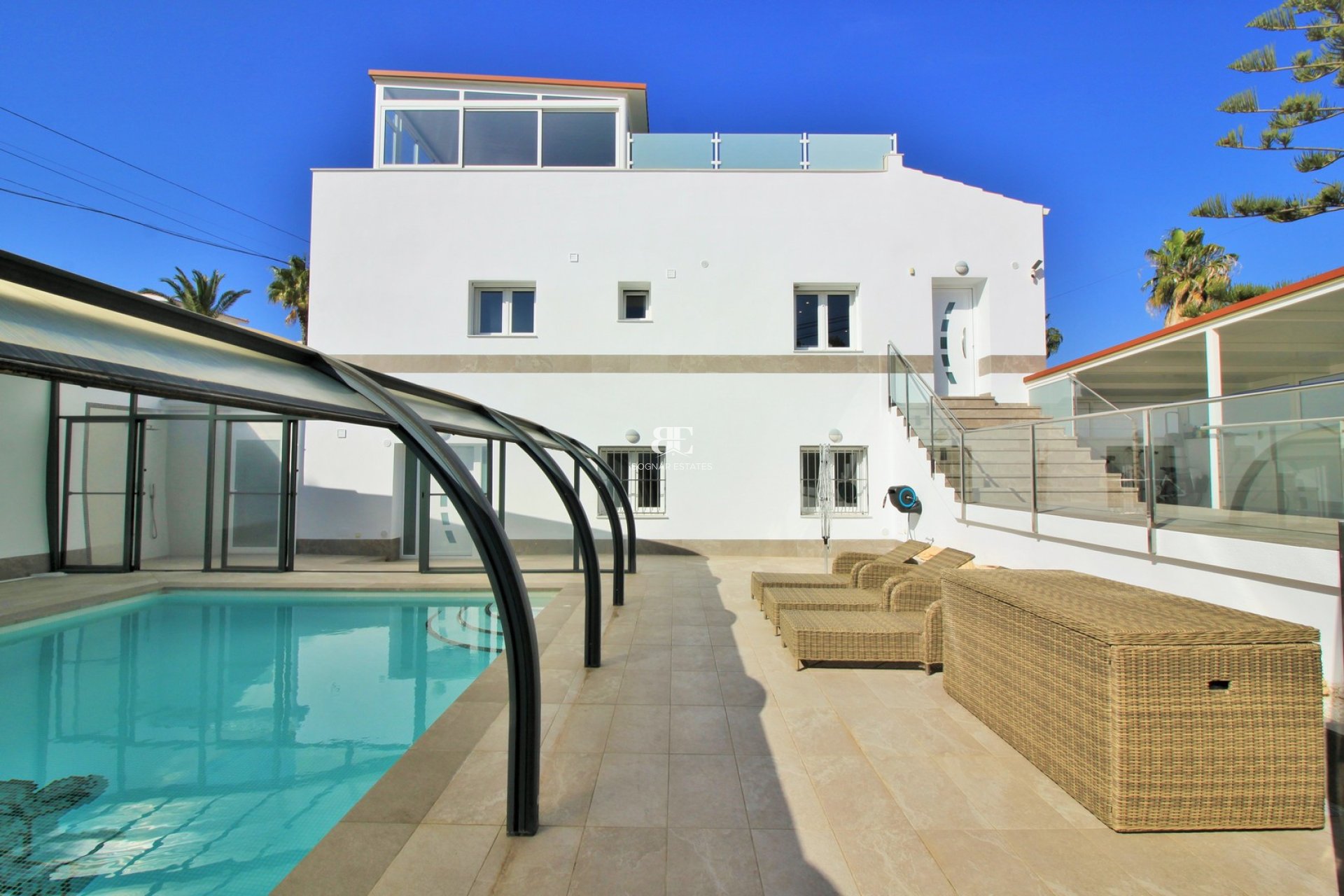 Herverkoop - Villa -
Villamartín
