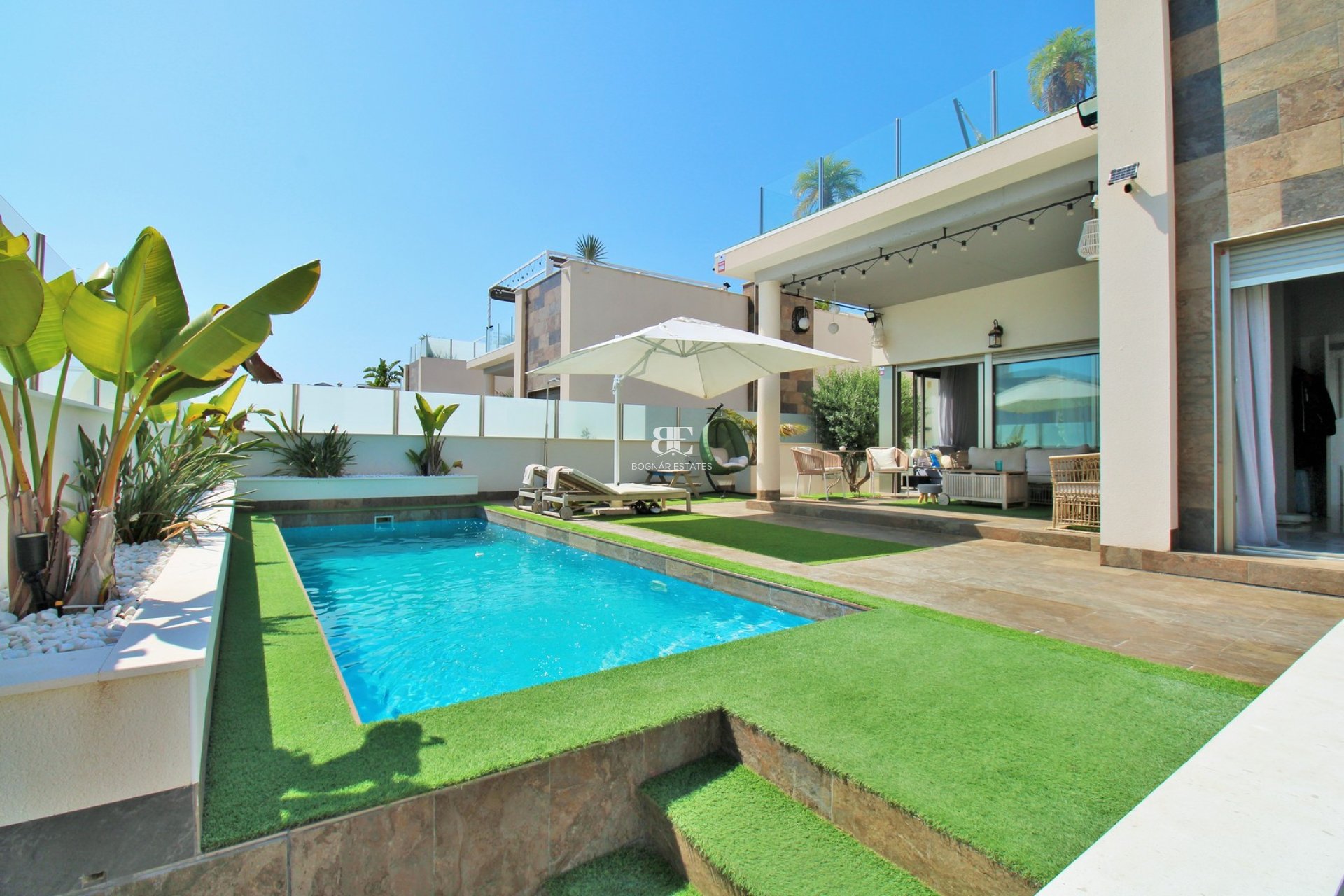 Herverkoop - Villa -
Villamartín
