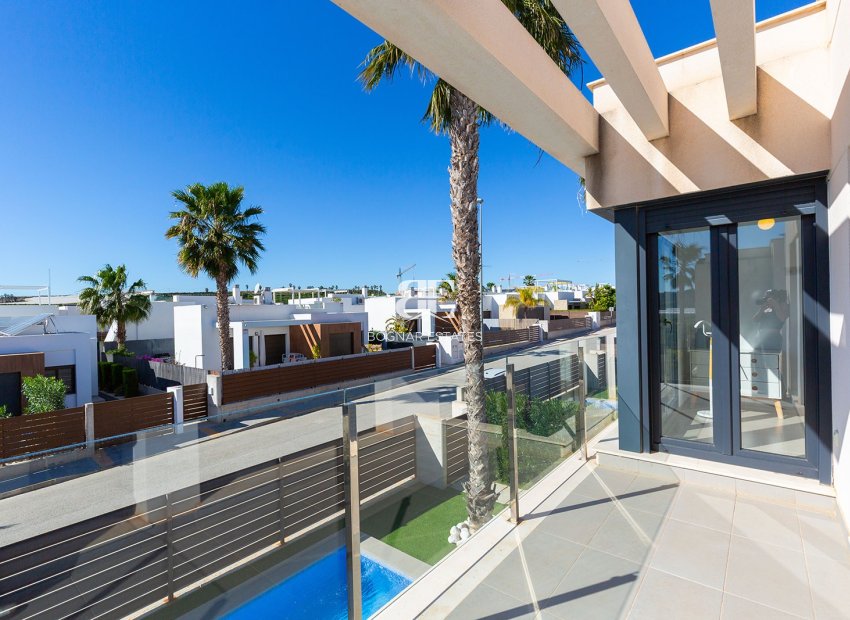 Herverkoop - Villa -
Vistabella Golf - Vistabella