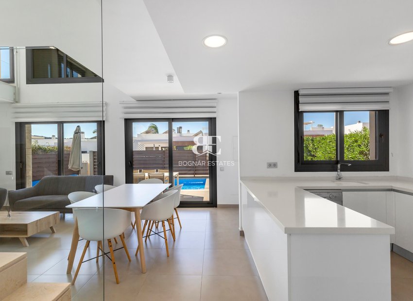 Herverkoop - Villa -
Vistabella Golf - Vistabella