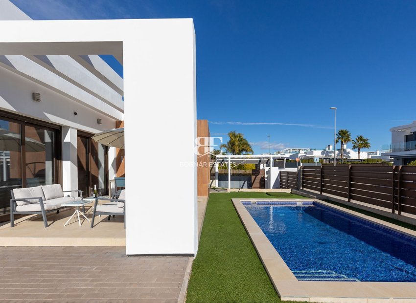 Herverkoop - Villa -
Vistabella Golf