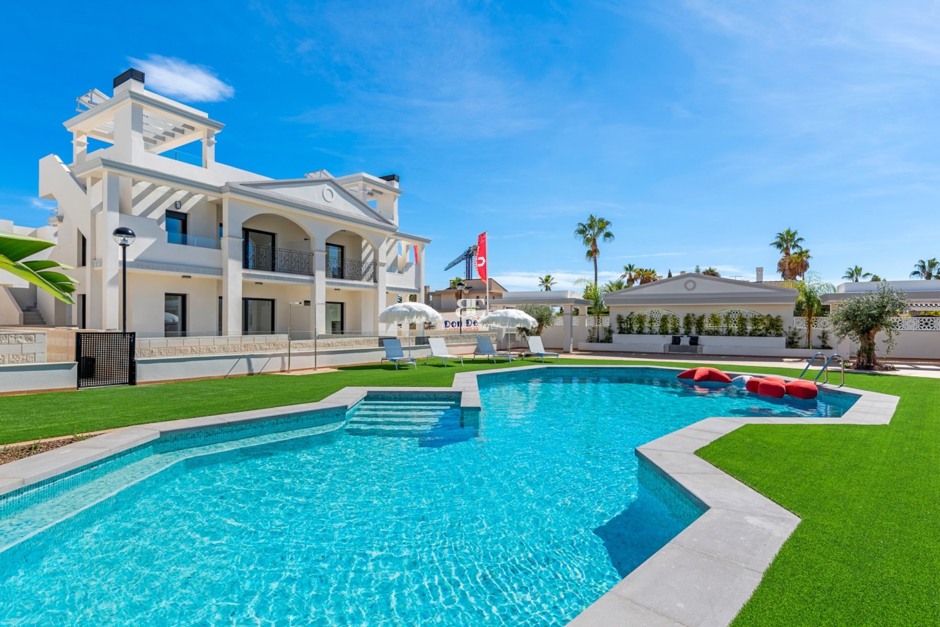 Neubau - apartment -
Rojales