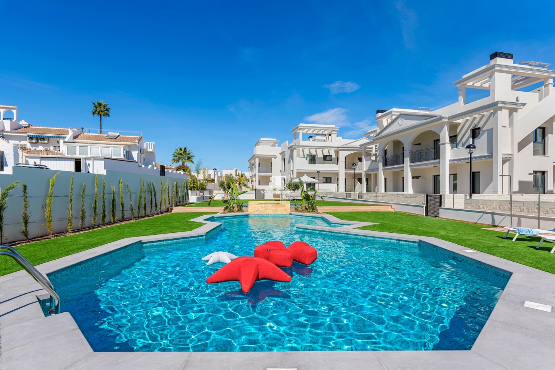 Neubau - apartment -
Rojales