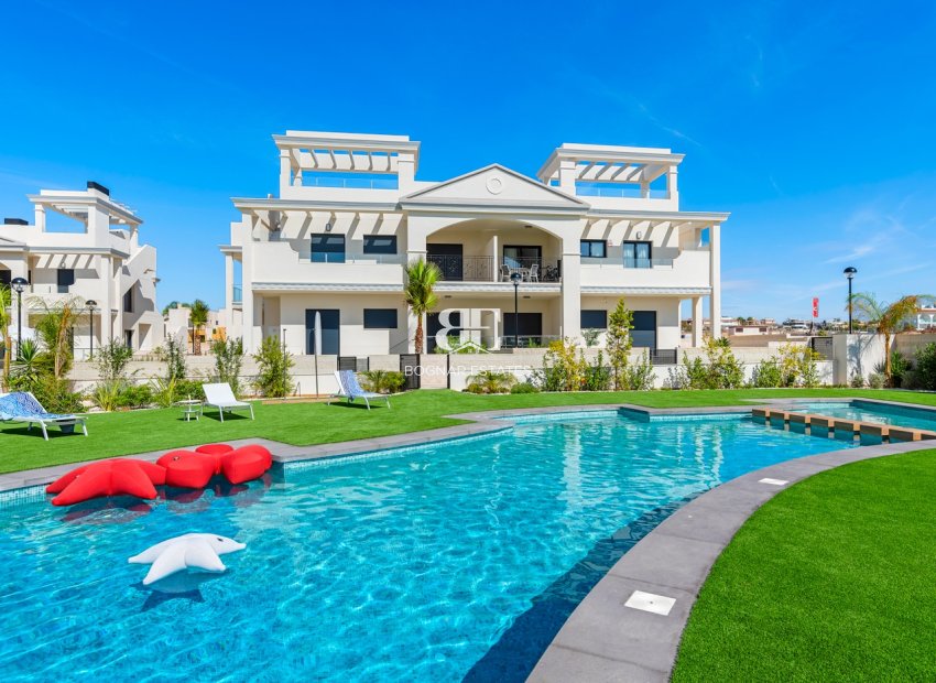 Neubau - apartment -
Rojales