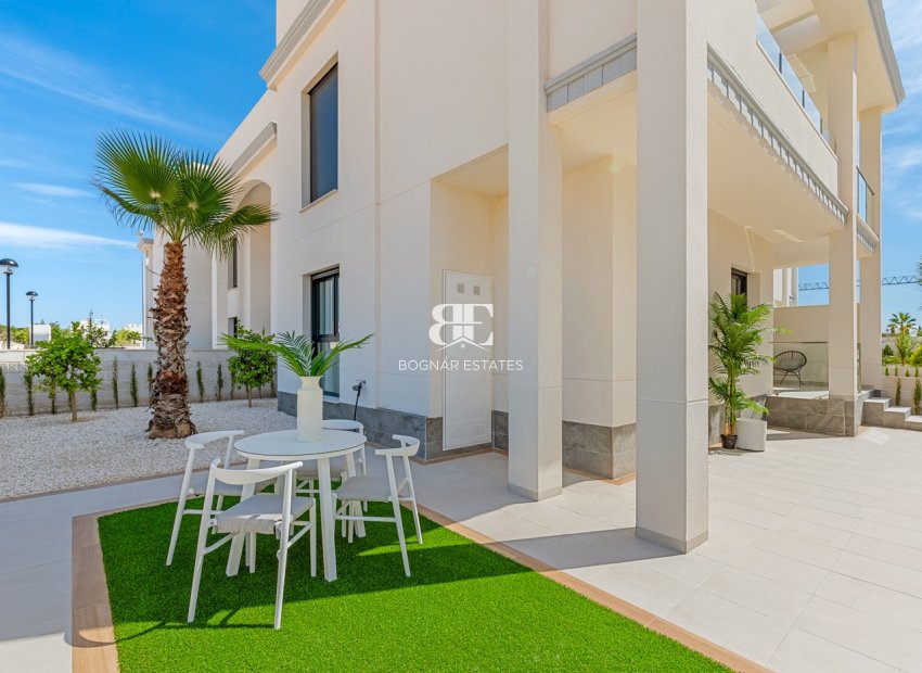 Neubau - apartment -
Rojales