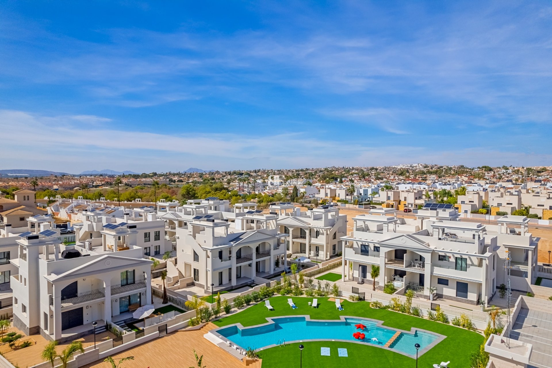 Neubau - apartment -
Rojales