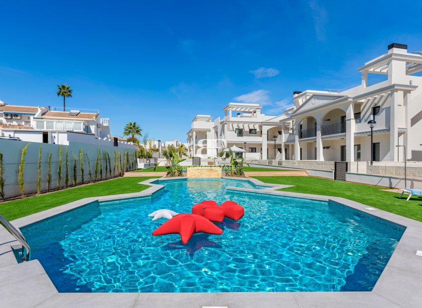 Neubau - apartment -
Rojales