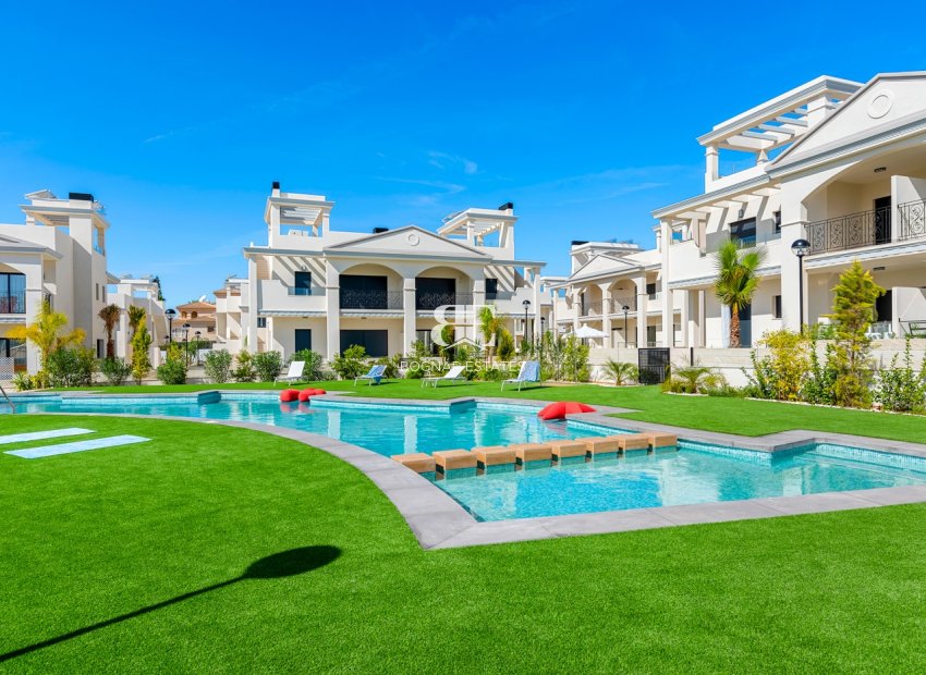 Neubau - apartment -
Rojales