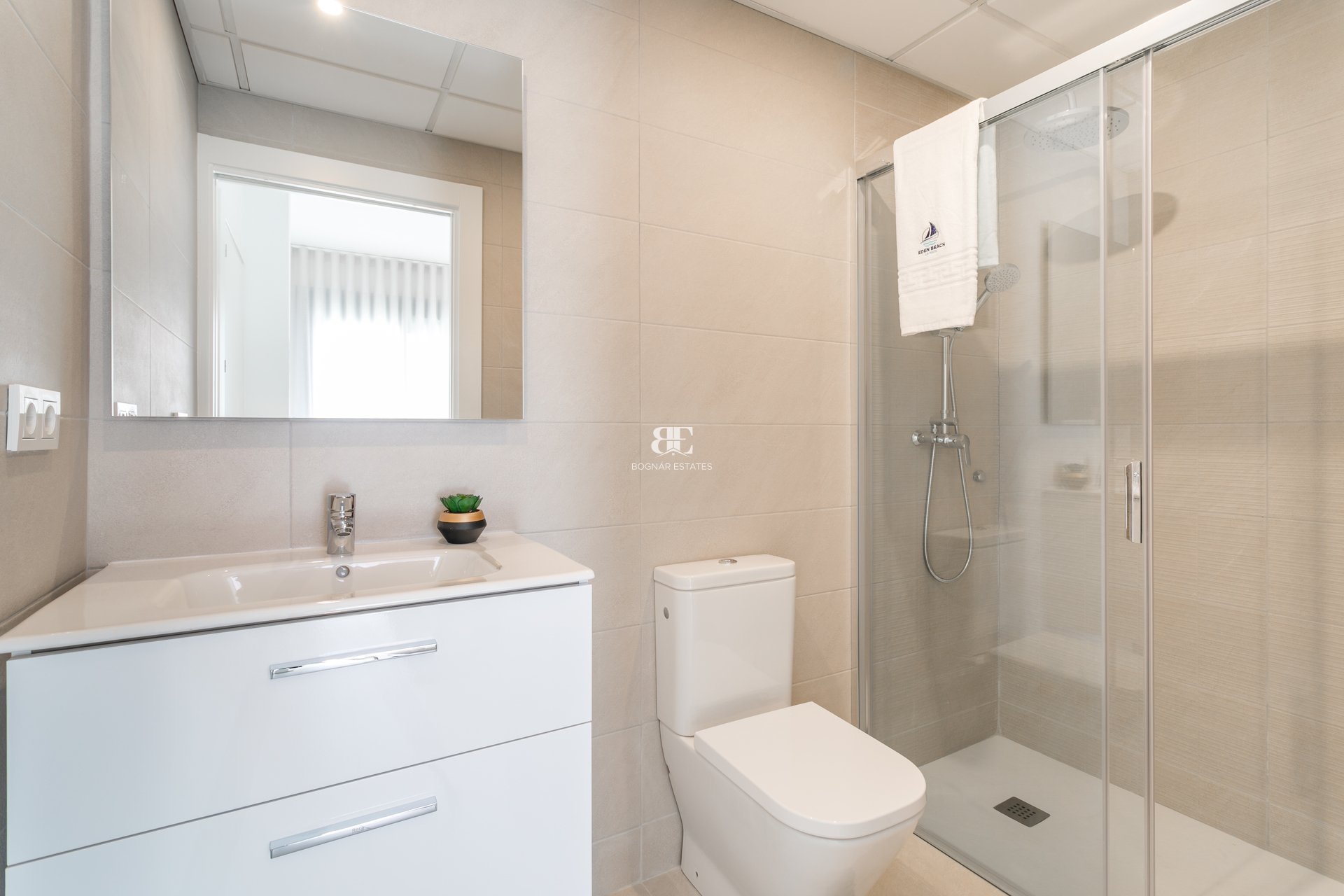 Neubau - apartment -
Torrevieja