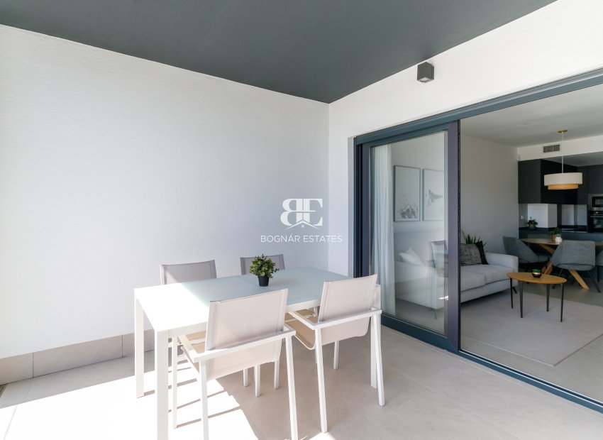 Neubau - apartment -
Torrevieja