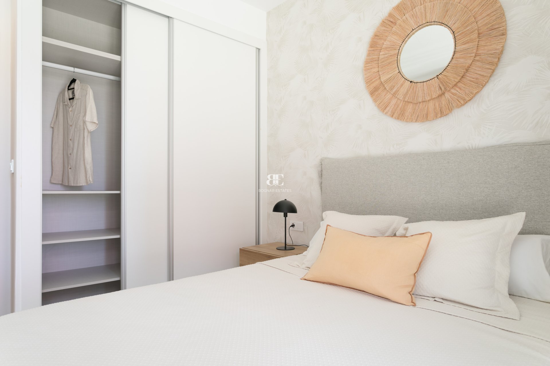 Neubau - apartment -
Torrevieja