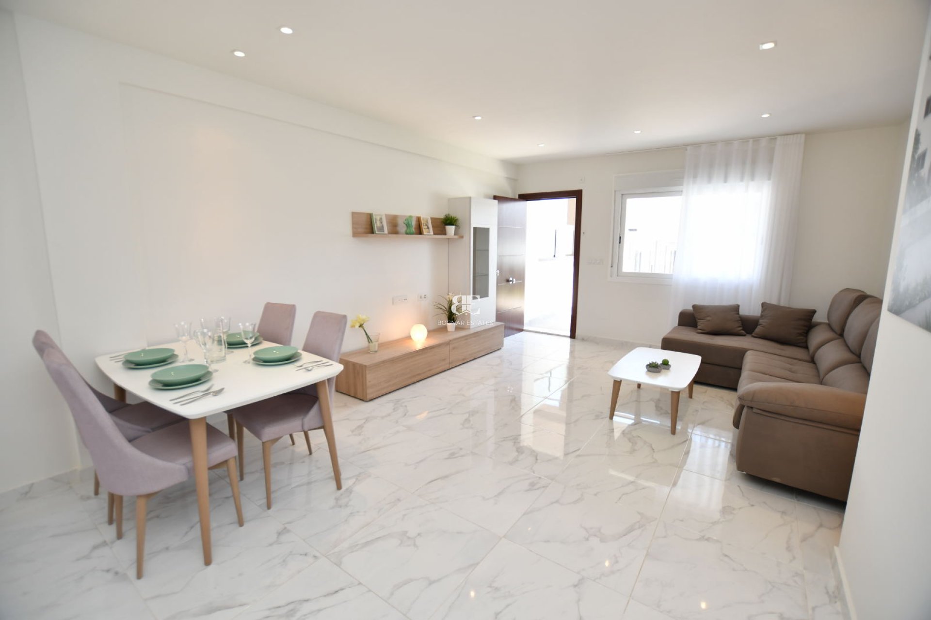 Neubau - high-bungalow -
San Miguel de Salinas