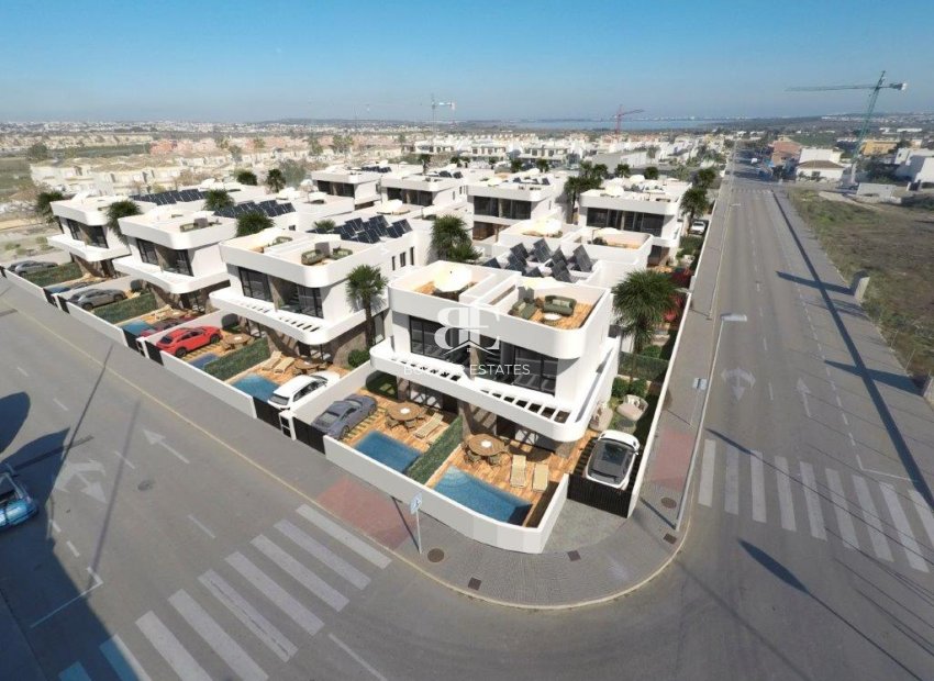 Neubau - terraced -
Los Montesinos
