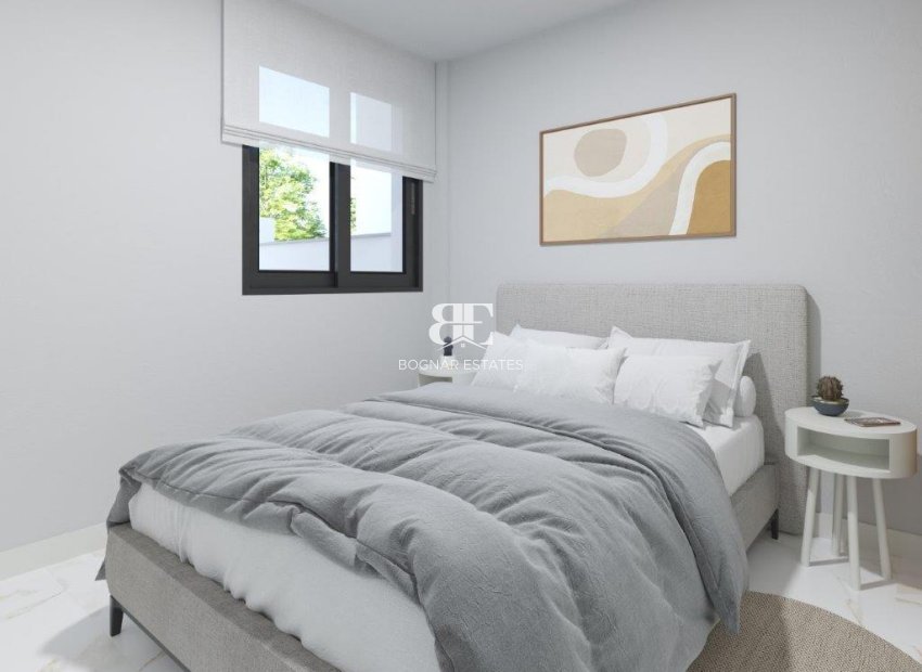 Neubau - terraced -
Los Montesinos